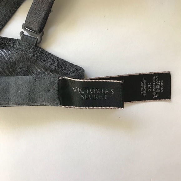 Victoria’s Secret Lace Push Up Cross Strap Bra 32C - Picture 8 of 8